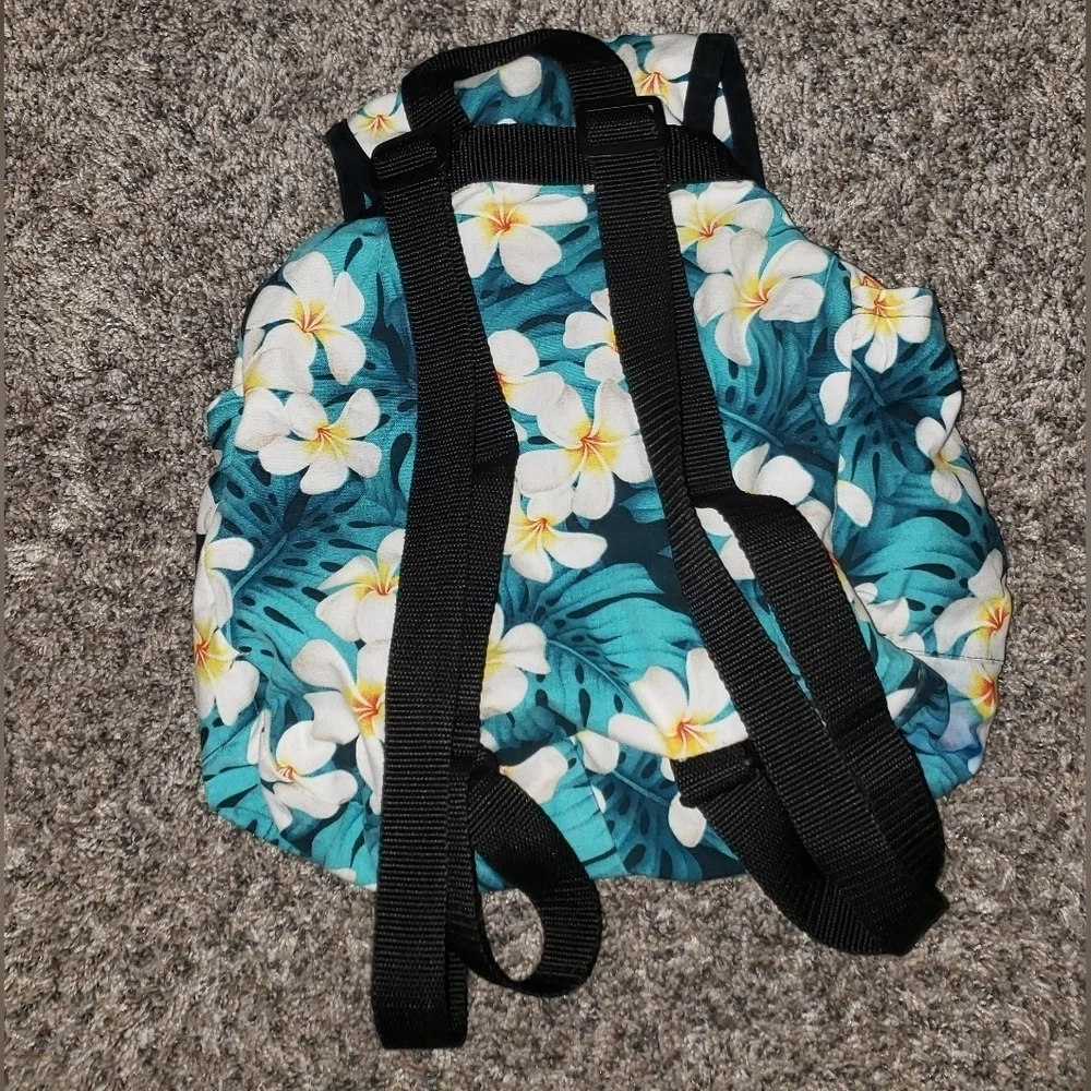 Nani Island | Made In Hawaii | Floral Backpack with Hibiscus Design Travel Bag